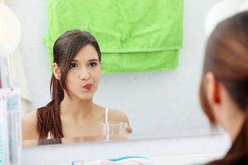 The Importance of Daily Mouthwash Use