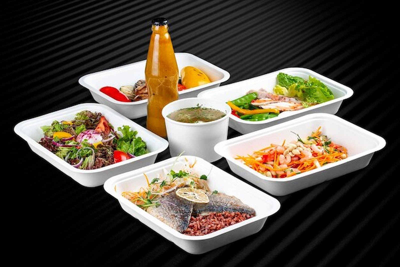 How to Choose the Best Food Trays for Your Restaurant